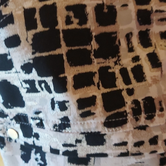 Plus size jacket - Picture 4 of 4